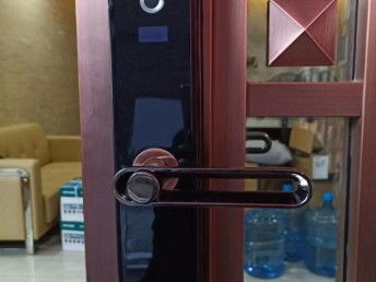 图 蒲黄榆路修锁公司电话正规备案单位 北京开锁换锁